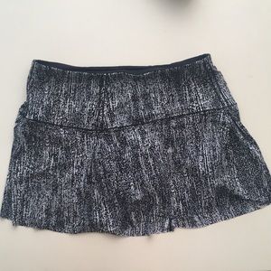 lululemon tennis skirt
